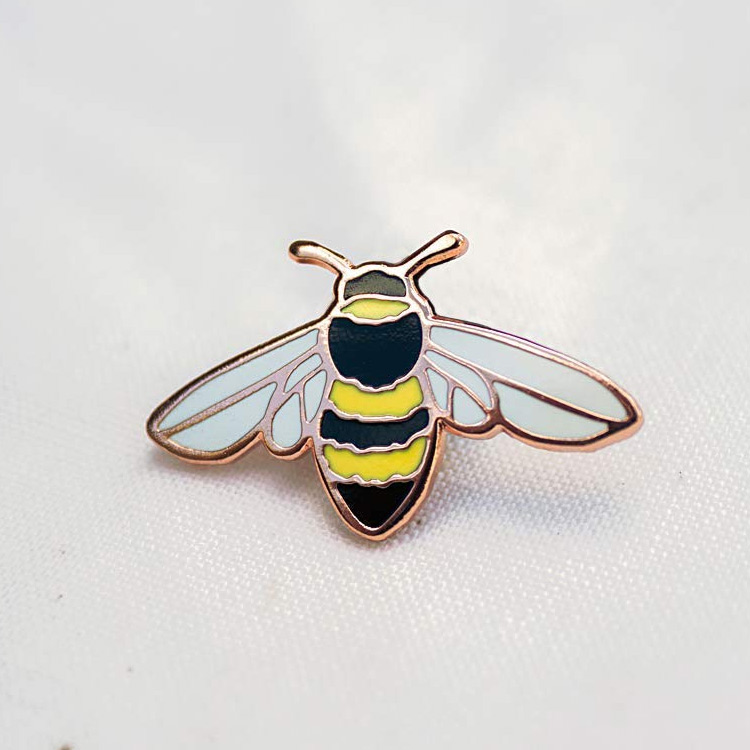 Benutzerdefinierte Honey Bee Emaille Pin Schmetterling Anstecknadel Abzeichen